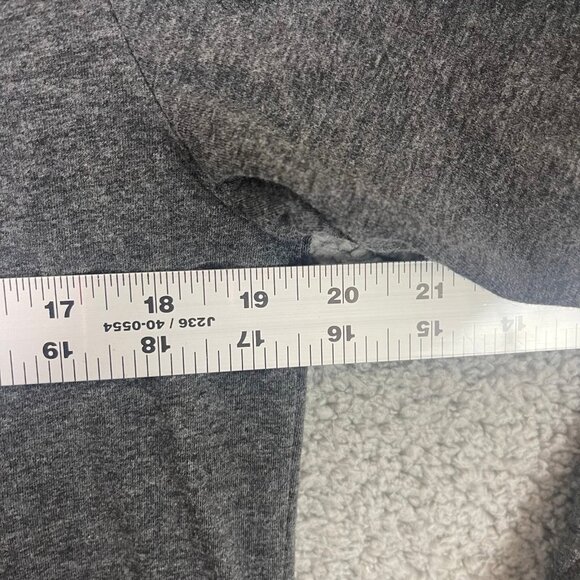 Champion Nebraska Cornhuskers Quarter 1/4 Zip Men’s Small Grey Long Sleeve Shirt - Picture 7 of 10